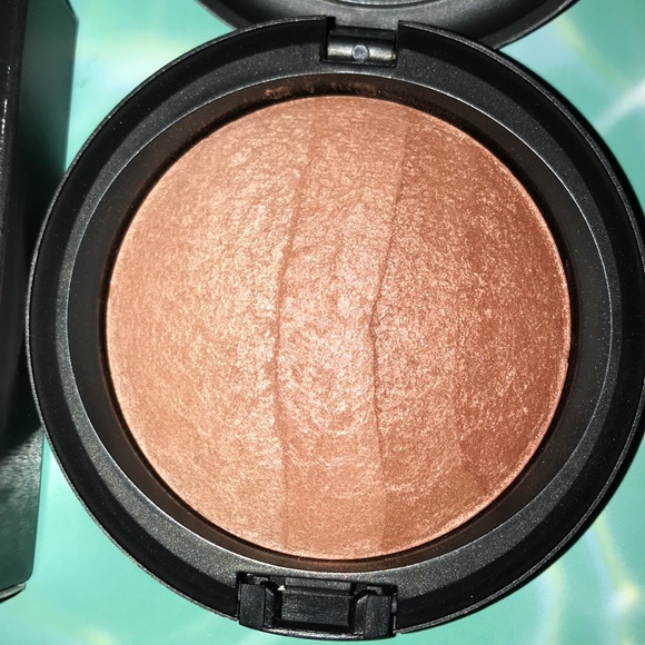 MAC Cosmetics Other - Mac brunette msf highlighter blush